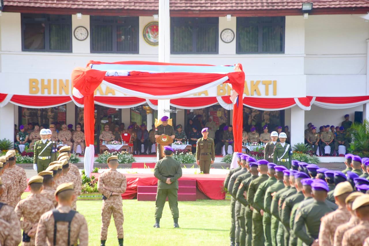 batas usia sekolah kedinasan