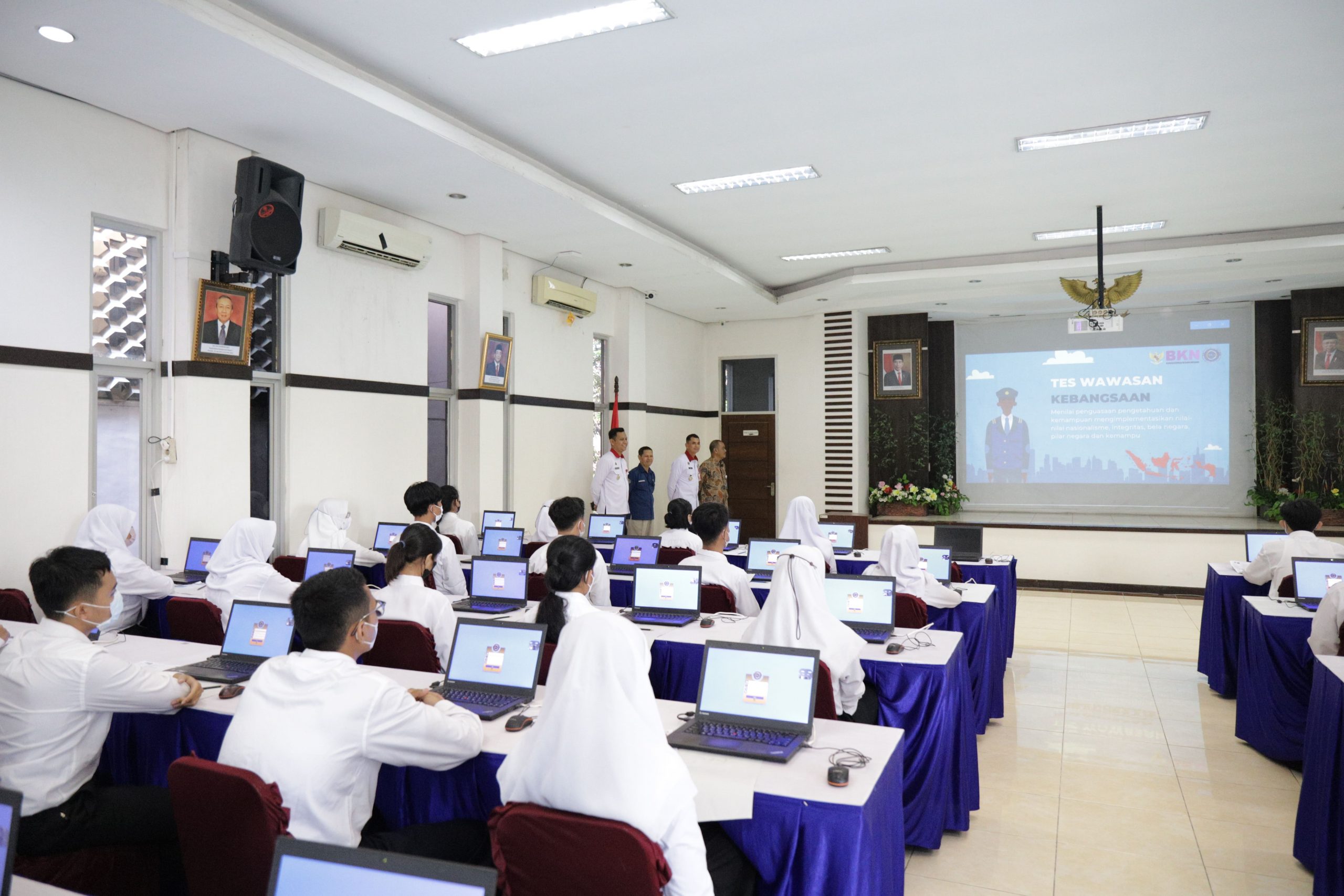 sekolah kedinasan yang langsung jadi PNS