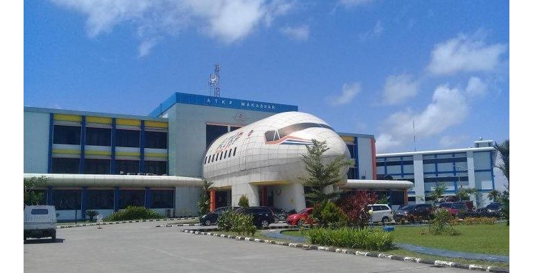 Politeknik Penerbangan Makassar