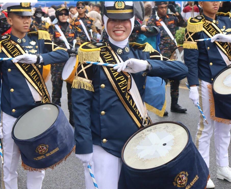 poltekpel malahayati apakah ikatan dinas
