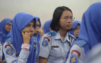 Cek! Ini Sekolah Kedinasan yang Boleh Mata Minus