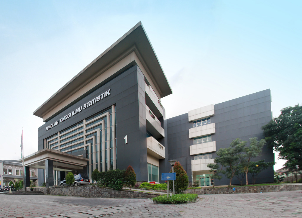 sekolah kedinasan tanpa syarat tinggi badan